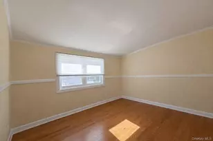 93 Birch Ave E, Farmingdale, NY 11735 - Photo 12