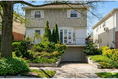 57-18 Hewlett Street, Little Neck, NY 11362 - Photo 2