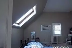 127 Gordon Rd, Valley Stream, NY 11581 - Photo 8