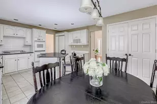 11 Mills Rd, Suffern, NY 10901 - Photo 6