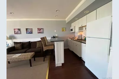 727 Old Montauk Highway #224, Montauk, NY 11954 - Photo 2