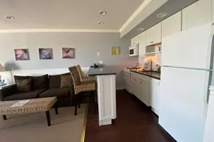 727 Old Montauk Hwy, Montauk, NY 11954 - Photo 2