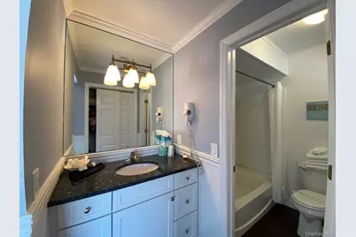 727 Old Montauk Highway #224, Montauk, NY 11954 - Photo 4