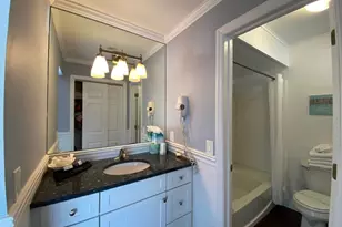 727 Old Montauk Hwy, Montauk, NY 11954 - Photo 4