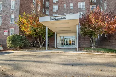 125 Bronx River Road #2C, Yonkers, NY 10704 - Photo 1