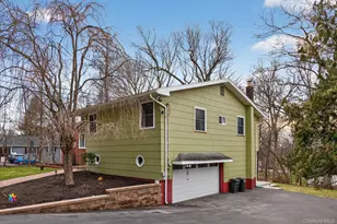 313 Chestnut Ave, New Windsor, NY 12553 - Photo 36