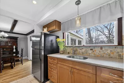 313 Chestnut Avenue, New Windsor, NY 12553 - Photo 10