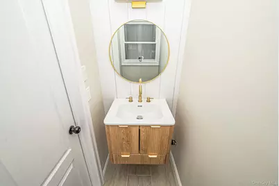 12 Crabapple Lane, Commack, NY 11725 - Photo 16