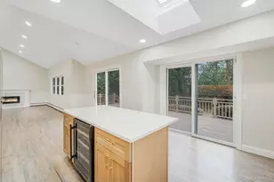 12 Crabapple Ln, Commack, NY 11725 - Photo 6