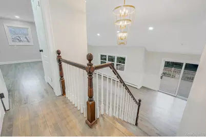 12 Crabapple Lane, Commack, NY 11725 - Photo 12