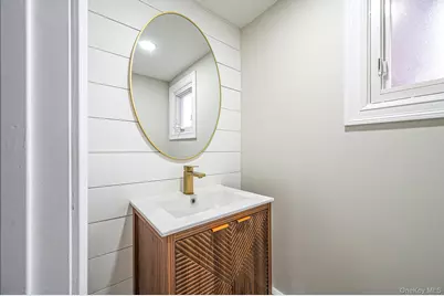 12 Crabapple Lane, Commack, NY 11725 - Photo 28