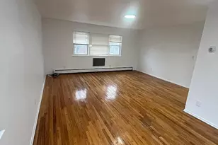 151-84 17th Rd, Whitestone, NY 11357 - Photo 4