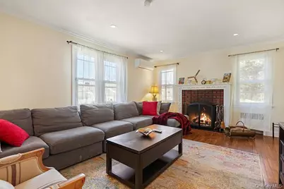 199 South Road, White Plains, NY 10603 - Photo 2