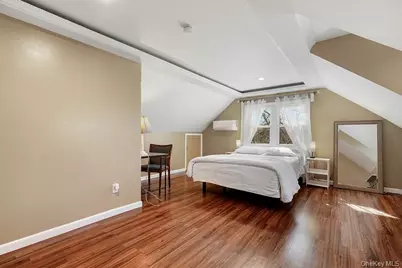 199 South Road, White Plains, NY 10603 - Photo 12