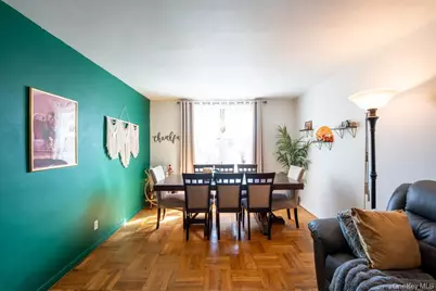 1304 Midland Avenue #C25, Yonkers, NY 10704 - Photo 2