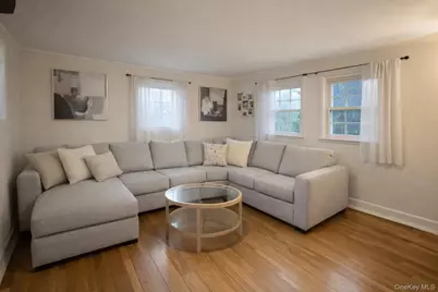 14 Kenneth Avenue, Huntington, NY 11743 - Photo 4