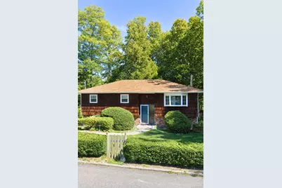 14 Kenneth Avenue, Huntington, NY 11743 - Photo 1