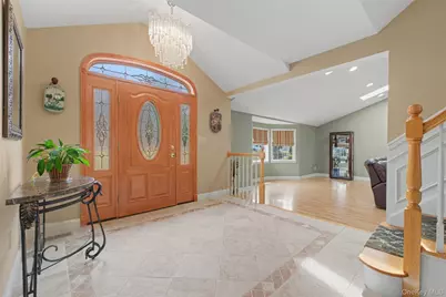 131 Eleanor Drive, Mahopac, NY 10541 - Photo 4