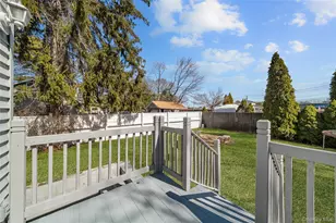 67 Ohio Ave, Medford, NY 11763 - Photo 14