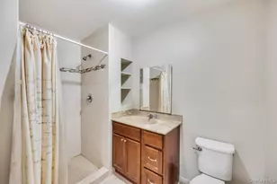 138 Weatherby Ln, Central Islip, NY 11722 - Photo 10