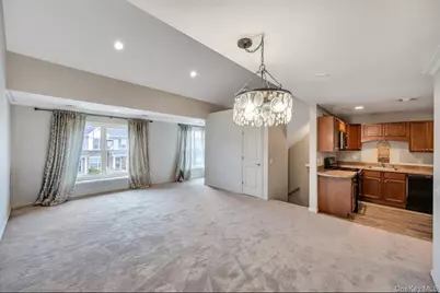 138 Weatherby Lane #138, Central Islip, NY 11722 - Photo 4