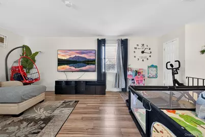 276 Temple Hill Road #2414, New Windsor, NY 12553 - Photo 6