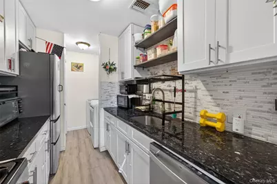 276 Temple Hill Road #2414, New Windsor, NY 12553 - Photo 14