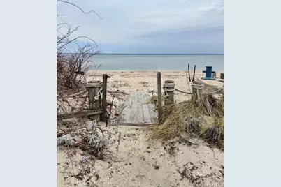 9 Greenwich Avenue, Bayville, NY 11709 - Photo 1