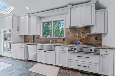 340 Manor Road, Douglaston, NY 11363 - Photo 16