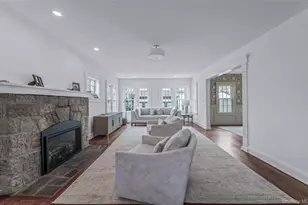 3-40 Manor Rd, Douglaston, NY 11363 - Photo 6