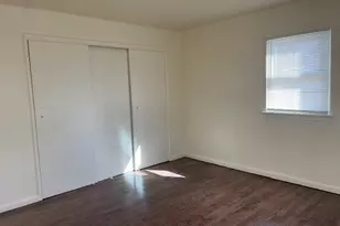 248 E Columbia St, Hempstead, NY 11550 - Photo 2