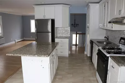 7 Southpark Drive, Garnerville, NY 10923 - Photo 16