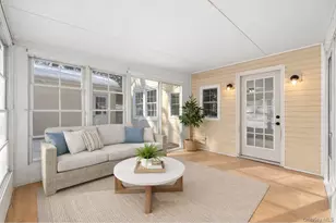 10 Pinedale Ave, Farmingville, NY 11738 - Photo 14