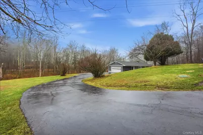 5 Kipsbergen Drive, Rhinebeck, NY 12572 - Photo 2