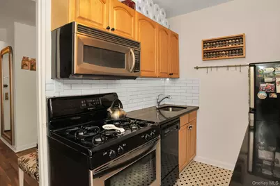 34-49 81st Street #2R, Jackson Heights, NY 11372 - Photo 8
