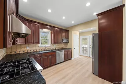 71 Longview Avenue #1, White Plains, NY 10605 - Photo 6