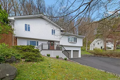 168 Pound Ridge Road, Bedford, NY 10506 - Photo 2