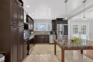 11 Dorchester Dr, Coram, NY 11727 - Photo 8