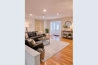 56 Wylde Road, Mount Sinai, NY 11766 - Photo 4