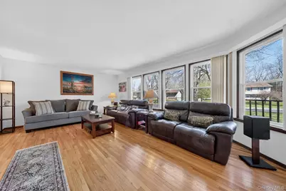 32 Sachson Place, Wappingers Falls, NY 12590 - Photo 6