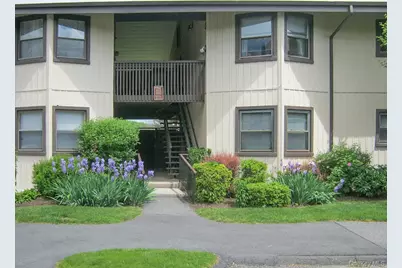 18L Hastings Court, Yorktown Heights, NY 10598 - Photo 1