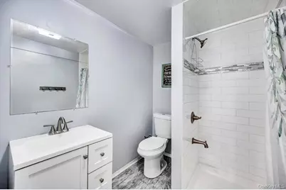 16 Jerome Road, Sound Beach, NY 11789 - Photo 22