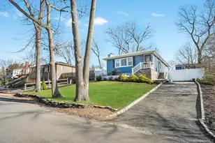 16 Jerome Rd, Sound Beach, NY 11789 - Photo 2