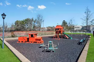 13 Mallard Path, Coram, NY 11727 - Photo 36