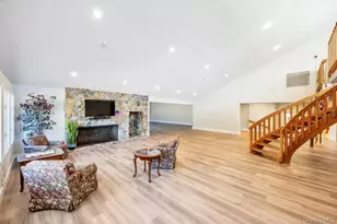 13 Mallard Path, Coram, NY 11727 - Photo 32