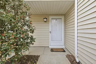 69 Thomas Ln, East Setauket, NY 11733 - Photo 4