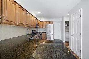 69 Thomas Ln, East Setauket, NY 11733 - Photo 6