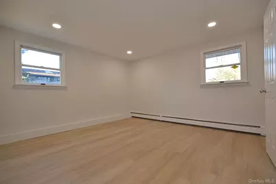 15 Allegheny Drive E, Farmingville, NY 11738 - Photo 22