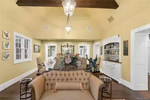 39 Cherry Ln, Syosset, NY 11791 - Photo 6