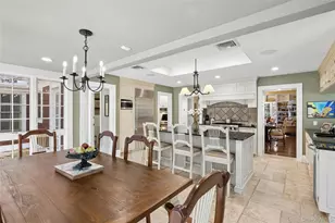 39 Cherry Ln, Syosset, NY 11791 - Photo 10